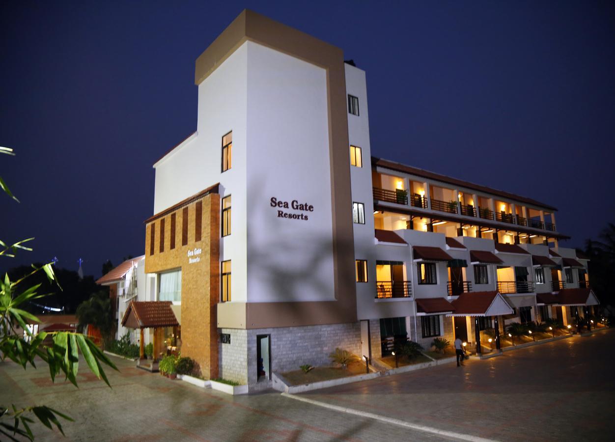 Seagate Church View Resorts Velánganni Kültér fotó